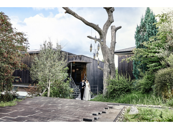 IRIS WATER TERRACE AYAMEIKE（イリスウォーターテラスあやめ池）