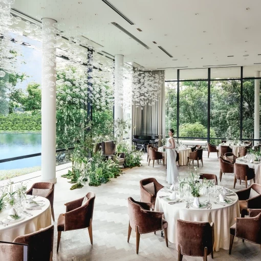 IRIS WATER TERRACE AYAMEIKE（イリスウォーターテラスあやめ池）