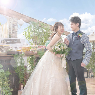 【2021年8月迄挙式限定】★1軒目ご来館で★ウェディングドレス25万円相当 レンタル料プレゼント