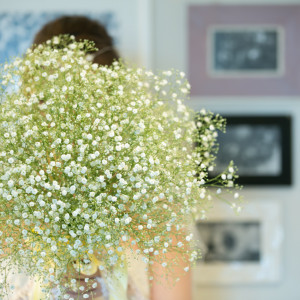 花嫁のドレス姿に欠かせないブーケ。ドレスやなりたいイメージに合わせてフローリストとご相談いただきます！好きなお花・色を取り入れて♪|グリーンキャメロットリバーサイドの写真(20319369)