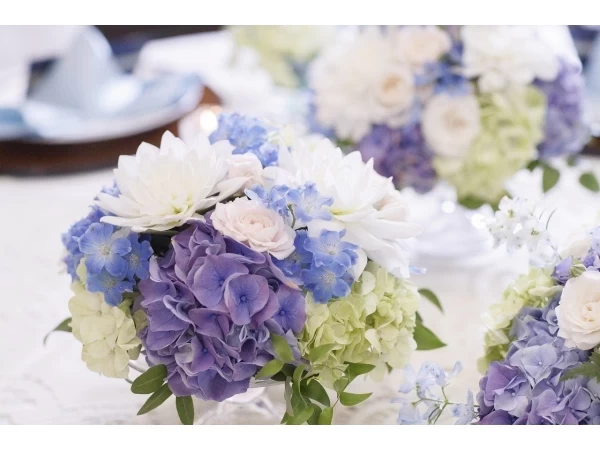 光×白が織りなす正統派クラシカルなウエディング空間<ブランエール>