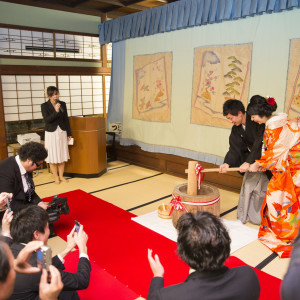 ゲストも参加の演出「餅つき」|つば甚の写真(44224162)