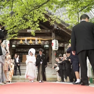 「宇多須神社」浅野川河辺から掘り出した古鏡に卯と辰の紋様があり、卯辰神を祀ったことが起こりと言われています。|つば甚の写真(44201316)