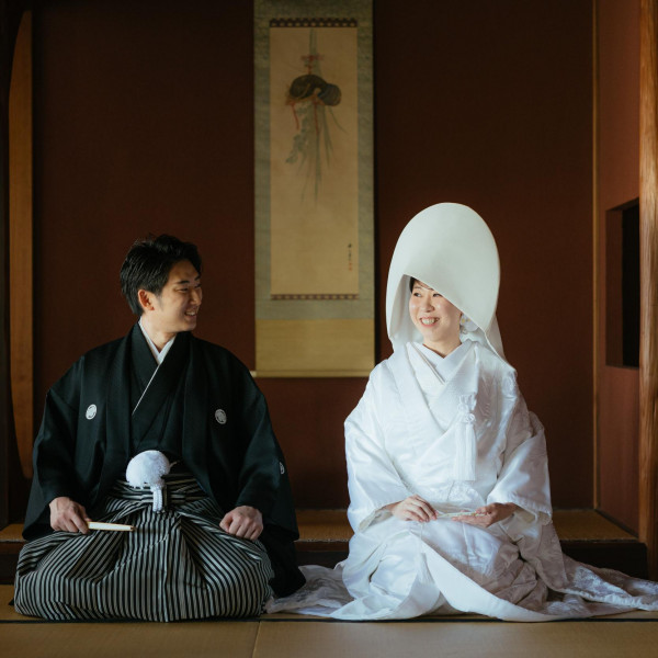 誓いの日の輝きと、寄り添う心を永遠に
お二人の物語は、ここから始まる