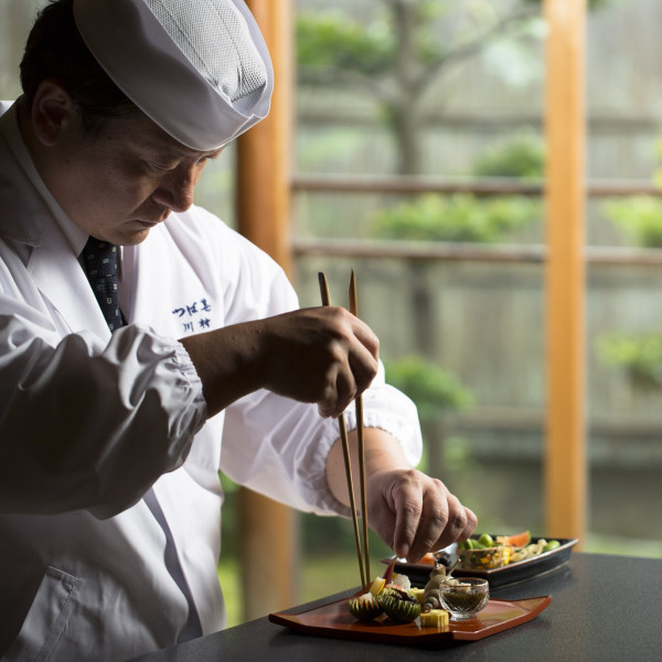 季節の会席料理でおもてなし
