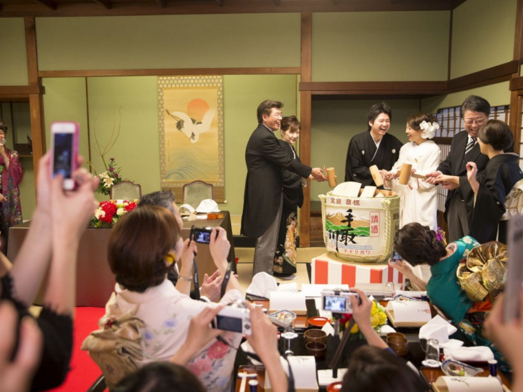 現代の流れを取り入れながら
歴史ある「金澤」の
婚礼の文化をつなぐ場所
