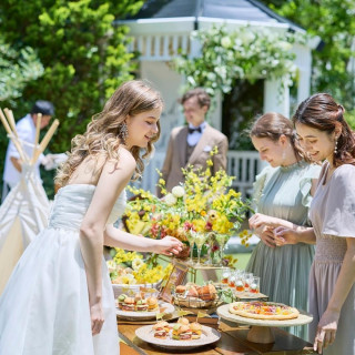 人気演出♪ガーデンビュッフェ体験×フレンチ試食【ギフト券1万円】