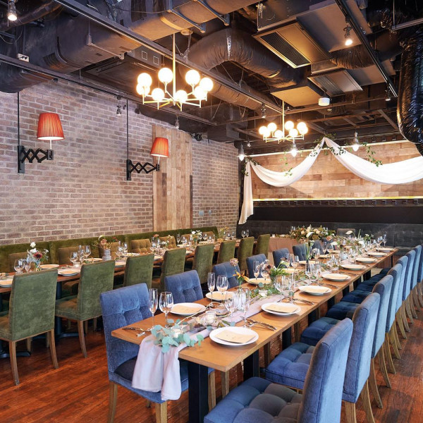 「自分らしく自然体に」お過ごしいただけるナチュラル空間です。 モダンイタリアンをお腹いっぱいに。