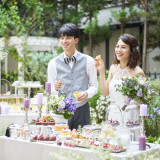 #チャペル #独立型 #外観 #ガーデン #対面式チャペル #セントペテロチャーチ #自然光 #ステンドグラス #ベールダウン #挙式入場 #ウェディングドレス #教会式