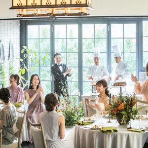 一流シェフのサプライズ料理演出はゲストに好評！五感で楽しめるお料理でゲストをおもてなし♪|AILE d'ANGE NAGOYA（エル・ダンジュ ナゴヤ）の写真(44687931)