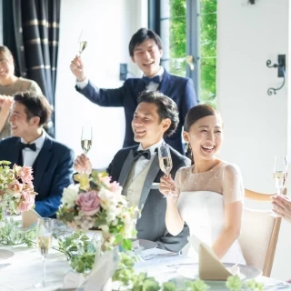 【来館者全員】婚礼アイテムより《最大120万円》プレゼント！
