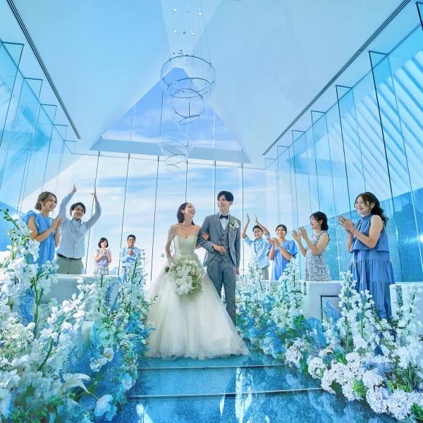 美品【クチュールナオコ】ティアラ【ウェディング/結婚式/ブライダル】 アイネス ヴィラノッツェ 沖縄（クチュールナオコ ウエディング）の