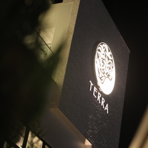 夜のライティングで浮かび上がるterra|TERRA（テラ）の写真(237553)