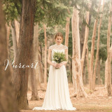 ご来館頂いた全カップルにドレスパンフレットプレゼント!