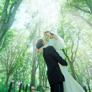 結婚式当日に定禅寺通りでのお写真撮影が可能|定禅寺ガーデンヒルズ迎賓館/FIVESTAR WEDDINGの写真(53752980)