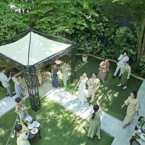 ガーデンではゲストとアットホームに楽しめる|定禅寺ガーデンヒルズ迎賓館/FIVESTAR WEDDINGの写真(54403411)