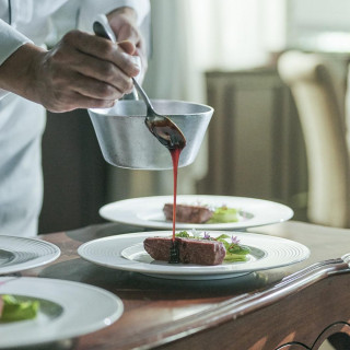 FIVESTAR WEDDING★牛フィレ肉を使用した豪華料理試食会!