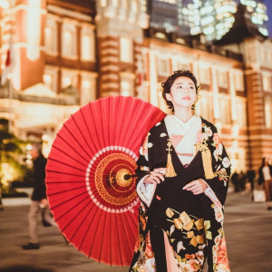 【ナイト】東京駅ならではのロケーションフォト撮影|東京ステーションホテルの写真(10626851)