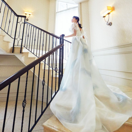 ドレスも和装も納得のいくまでフィッティングを重ね、最高の一着をお選びいただけます