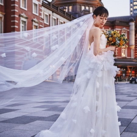 ドレスも和装も納得のいくまでフィッティングを重ね、最高の一着をお選びいただけます