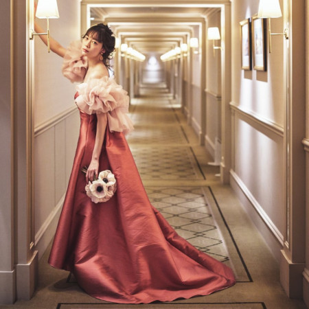 ドレスも和装も納得のいくまでフィッティングを重ね、最高の一着をお選びいただけます