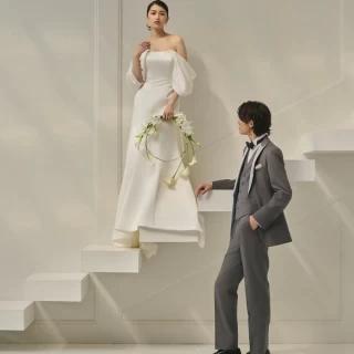【26年3月までの結婚式】ウエディングドレス＆カラードレス＆タキシード(約48万円分)プレゼント