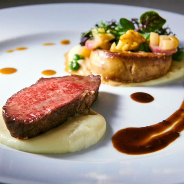 【料理グレードUP特典付き】ゲスト人数×2,000円分の特典を使って美食でもてなそう