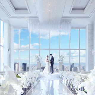 お盆限定【4万ギフト&150万優待】地上150mチャペル×4万gift