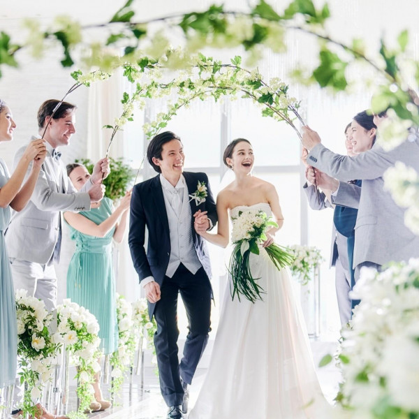 【ブーケ・ブートニア3・9万円分プレゼント】お二人の当日の晴れ姿をより一層輝かせる大事なアイテム