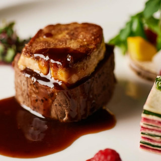 ※水木金午前限定【国産牛+フォアグラ試食×自社ワイン試飲】
