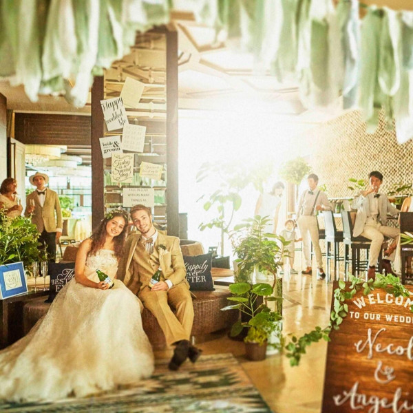 ナチュラルな雰囲気と大人でシックな雰囲気も演出することができる