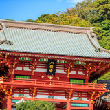 鶴岡八幡宮で日本人らしい和装での挙式。