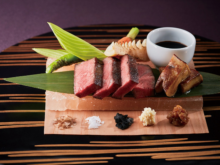 特別な日にふさわしい豪華食材をふんだんに使用した美食舌鼓