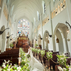 【公式HP限定優待】週末BIG!憧れの白亜の大聖堂体験&*2万相当試食