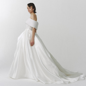 定番のAラインだけでなく、様々なスタイルのドレスを多数ご用意|ノートルダム周南/FIVESTAR WEDDINGの写真(53039304)