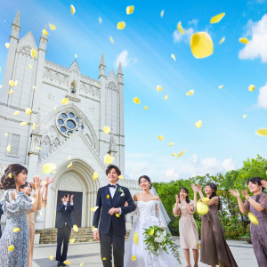 フラワーシャワーで幸せを感じて|ノートルダム周南/FIVESTAR WEDDINGの写真(53041483)