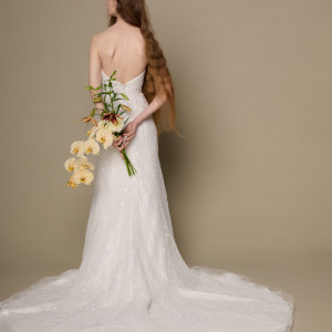 トレンドを取り入れつつ、王道も忘れないデザイン|ノートルダム周南/FIVESTAR WEDDINGの写真(53039302)