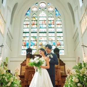 ステンドグラスの輝く大聖堂|ノートルダム周南/FIVESTAR WEDDINGの写真(40312879)