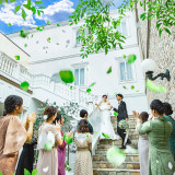 【初めて式場見学をされる方限定】結婚式代金がお得になる特典をプレゼント！