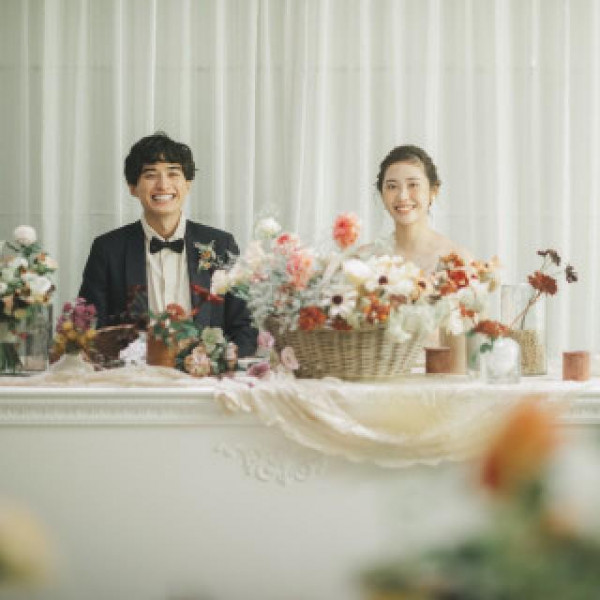 披露宴会場もゲストと笑顔で過ごせるプライベート空間