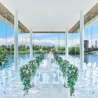 【期間限定】新作ドレス展示×環水ロケ×和牛&フォアグラ試食