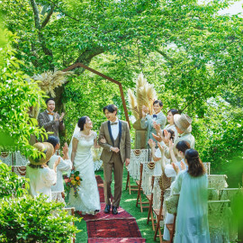 『アマンダンスカイブライダルフェア』おふたりのご希望に合わせてご案内