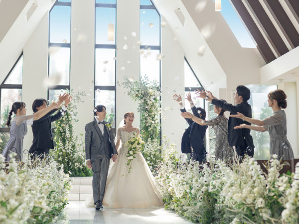 【プライベート挙式】自然光降り注ぐチャペル