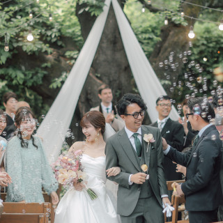 距離感近く祝福のバブルシャワーで皆さまから祝福*