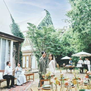 おふたりもゲストも自由に楽しんでいただけるプライベートガーデン＊