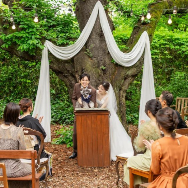 ペットもおふたりの大切な家族の一員！結婚の承認としてペットからもサイン◎