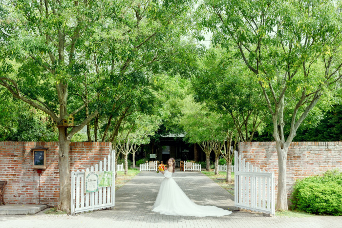 常緑樹だからこそ1年中自然を楽しめる!まるでリゾート地に来たような落ち着く貸し切り空間*