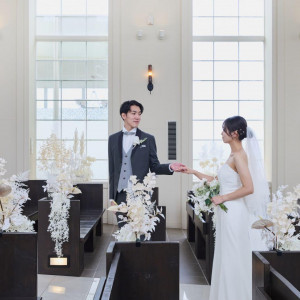 自然光差し込みチャペルでのファーストミート|マリエール ガーデン バーベナの写真(56428664)