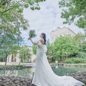 陽の光と爽やかな風を感じるガーデンの楽しみ方も、ふたりの思い通りに。屋外ならではの演出をゲストと一緒に愉しもう！|マリエール ガーデン バーベナの写真(56053843)