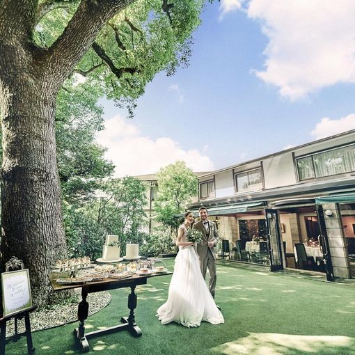アーモニーアグレアーブル（旧：マノワール・ディノ）/テイクアンドギヴ・ニーズウェディングの結婚式の公式写真（1枚目）